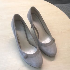 Nine West velvet shoes